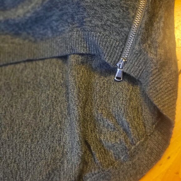 Express Olive Heather Hi-Lo, 3/4 Sleeved Sweater - Size L - Picture 9 of 9